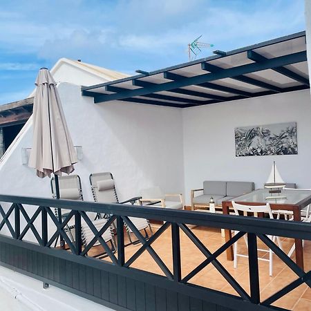 Apartamento Con Amplia Terraza En La Playa Puerto del Carmen  Bagian luar foto