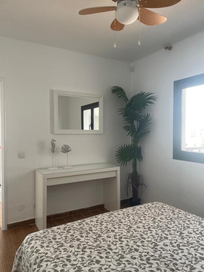 Apartamento Con Amplia Terraza En La Playa Puerto del Carmen  Bagian luar foto
